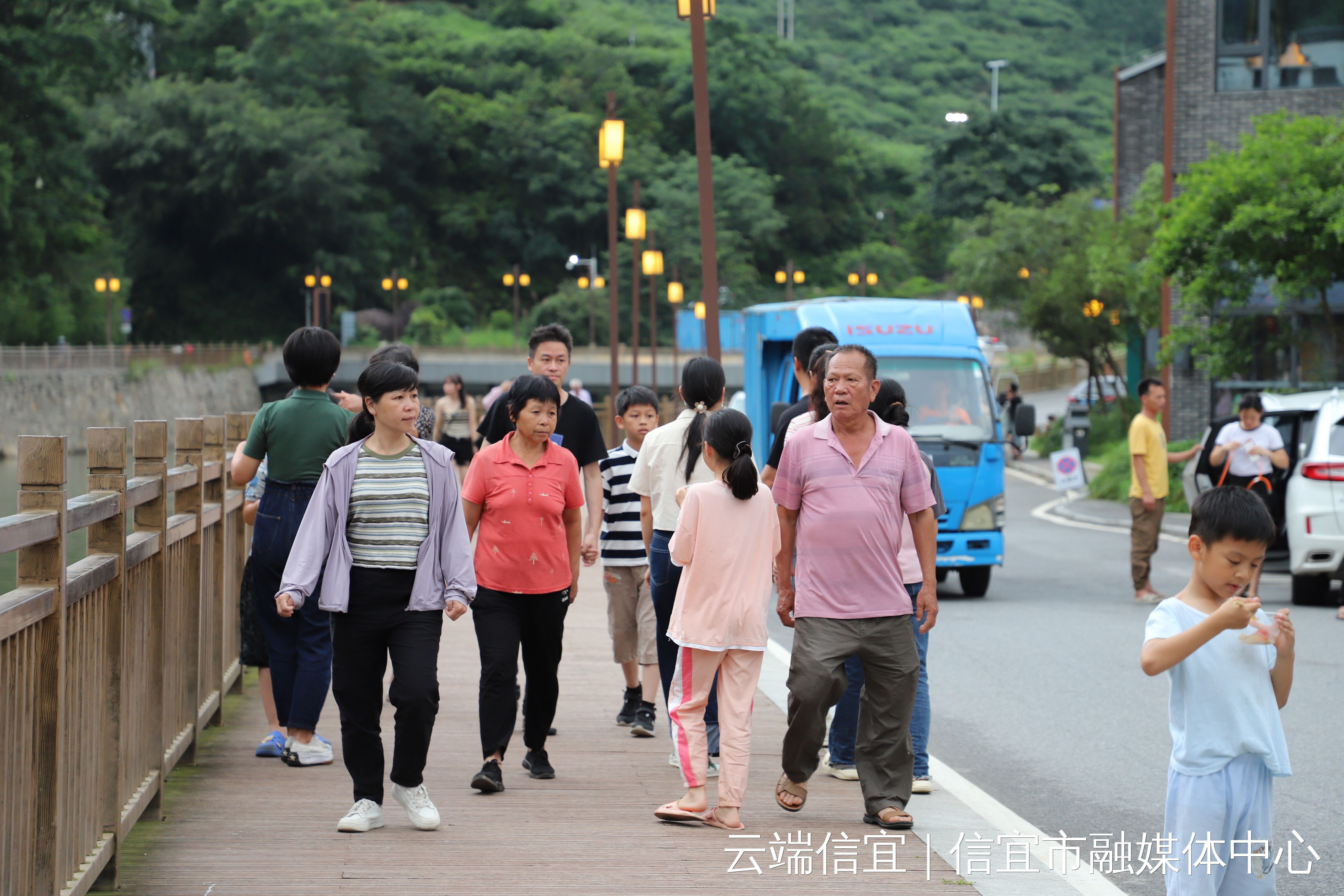 如诗如画！“530享李季”期间 我市各景区景点备受游客青睐.wps_7