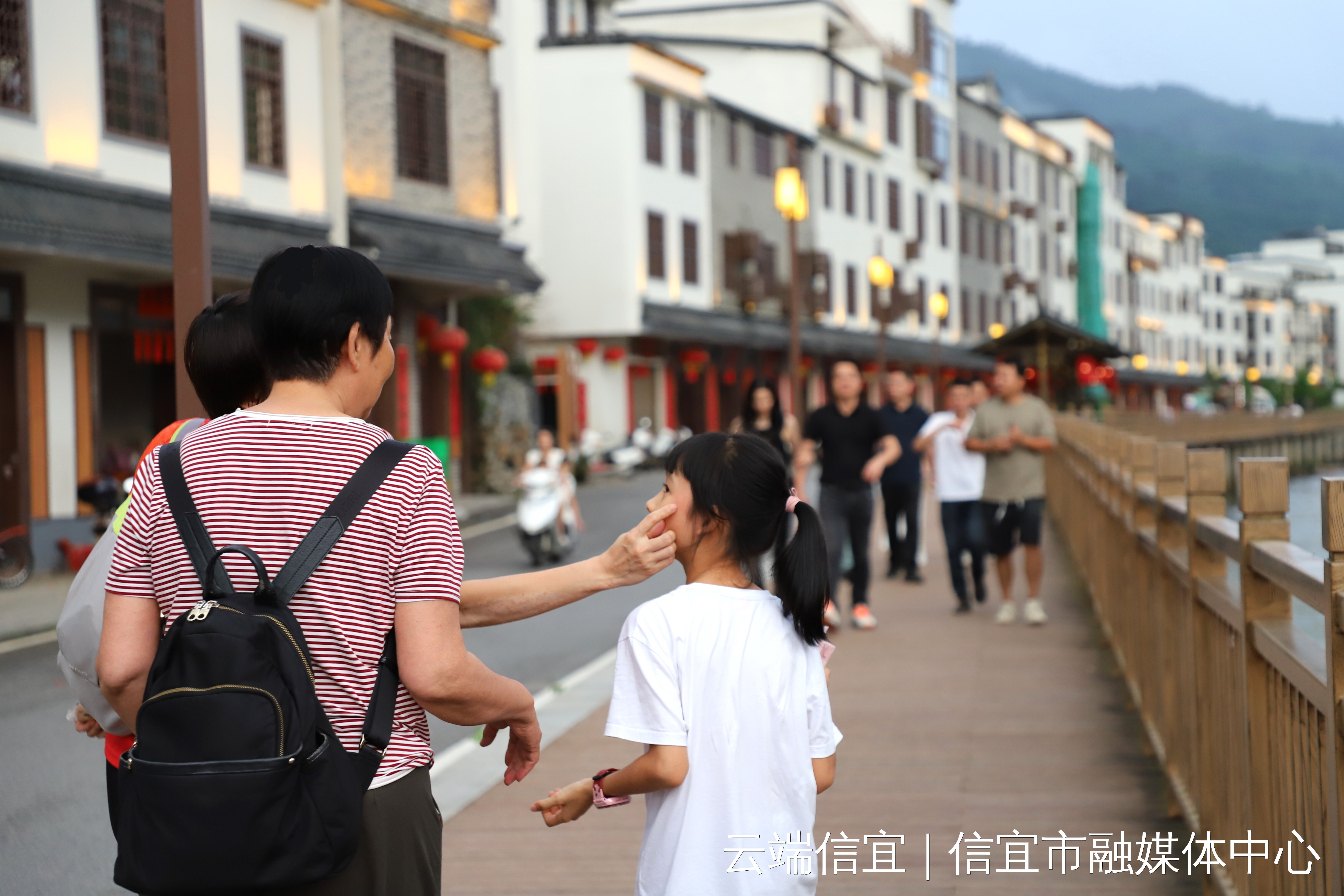 如诗如画！“530享李季”期间 我市各景区景点备受游客青睐.wps_8